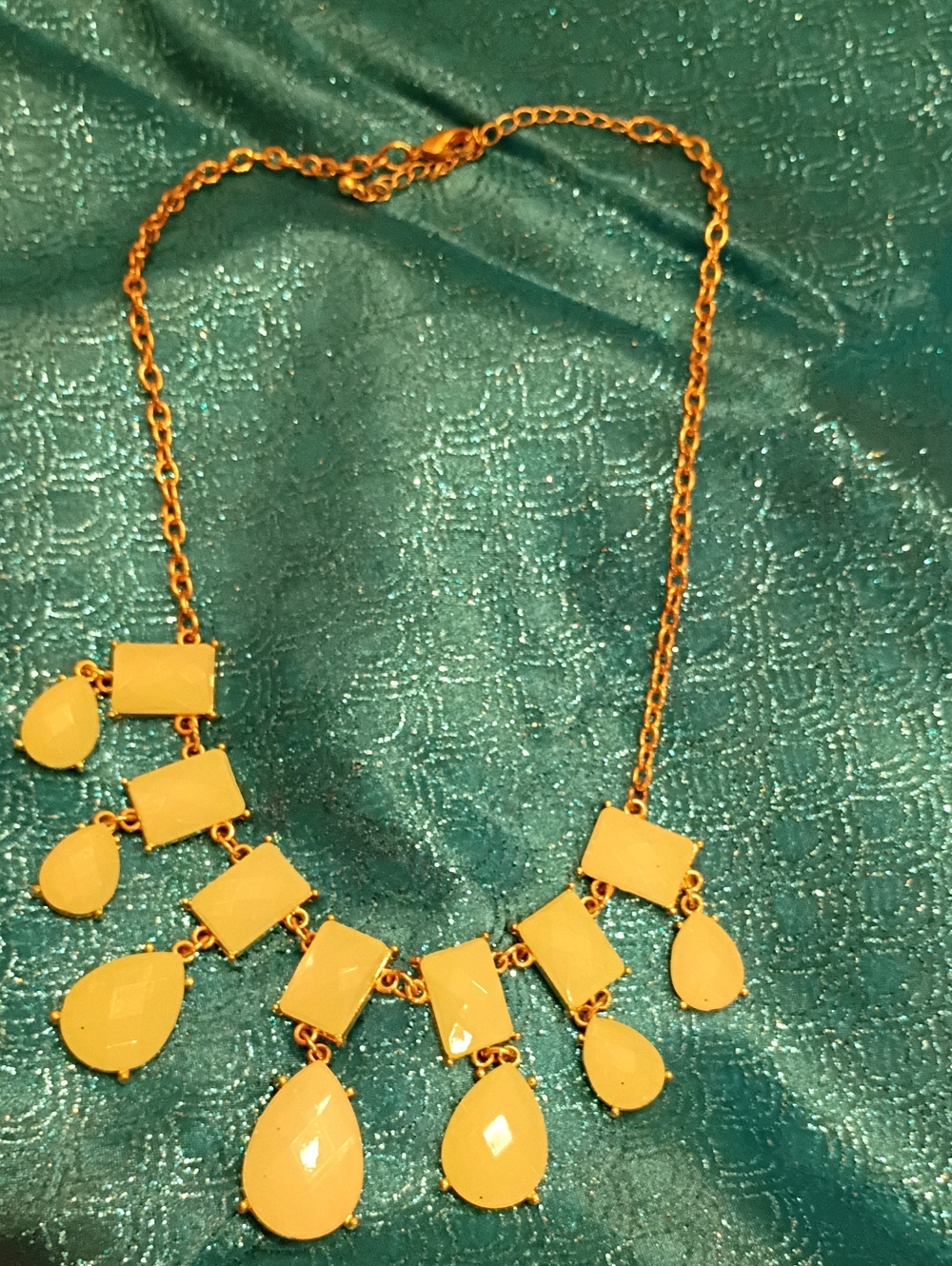 Light Green Teardrop Statement Necklace - Women Jewelry